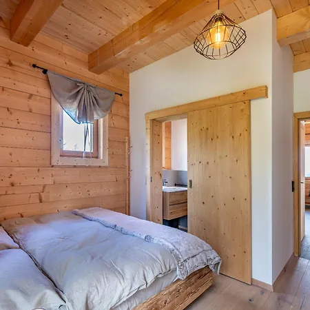 Supreme Holiday home